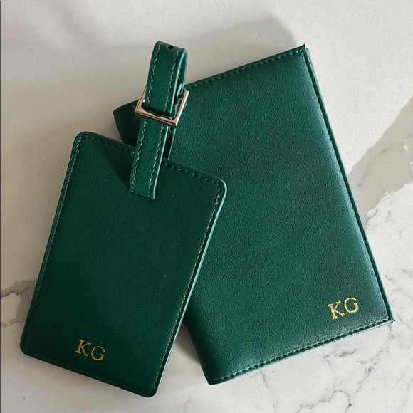 Mark & Graham | Fillmore Passport Holder and Luggage Tag Set | NWOT - Picture 1 of 9